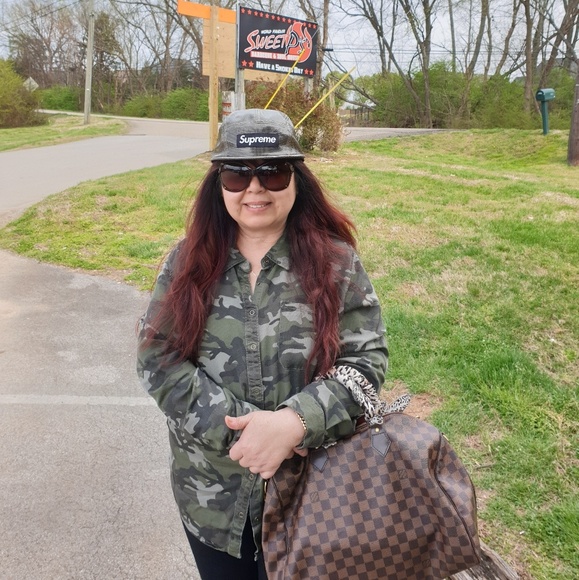 Meet your Posher, Nina chong - Picture 4 of 5